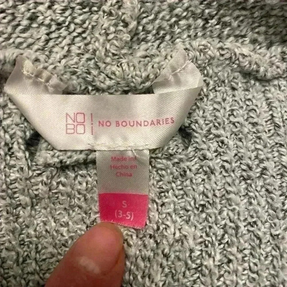 No Boundaries gray open sweater/cardigan ribbed with pockets & lace up back - Picture 9 of 10